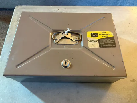 Vintage ACORN Fire Resistant Lockable Vault W/ 2 Keys