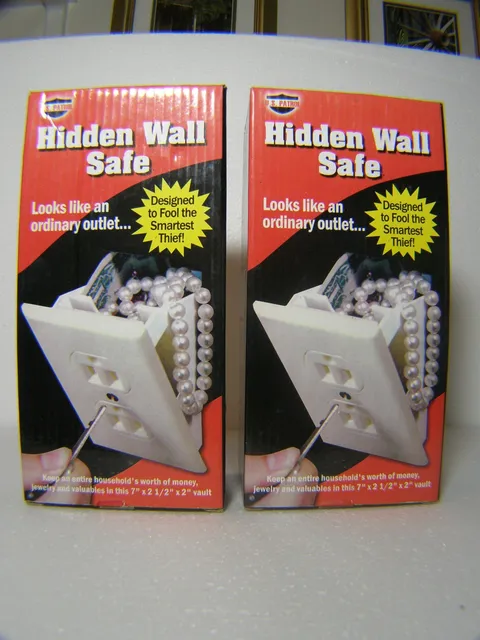 Hidden Wall Safe Security Electrical Outlet Keys Vault Secret Hide Valuables NEW