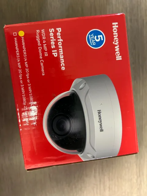 Honeywell Performance Series IP H4W4PER3 Rugged Dome Camera