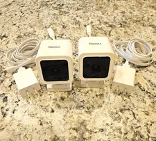 Roku Smart Home Indoor Wi‑Fi 1080p Security Cameras 2-Pack White Adapters/Cables