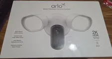 Arlo Wired Floodlight  Security Camera with 2K Video & HDR New Seal FreeShip