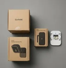 Vivint Outdoor Camera Pro Gen3-1080p Wi-Fi Weatherproof w/ Outdoor Camera Bridge