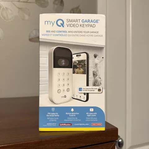 MyQ Smart Garage Door Video Keypad, Part# MYQ-K40TCXW, White, HD, Rechargeable