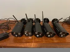 Amcrest Security Wireless System (5) Cameras TTD-86T (2) Monitors TTD-B93R