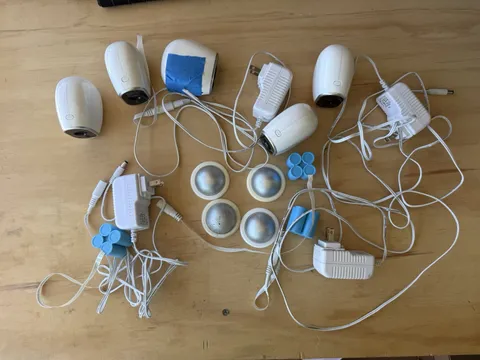 Netgear Arlo VMC3030 Add-On Wireless Security Cameras - Lot Of 5