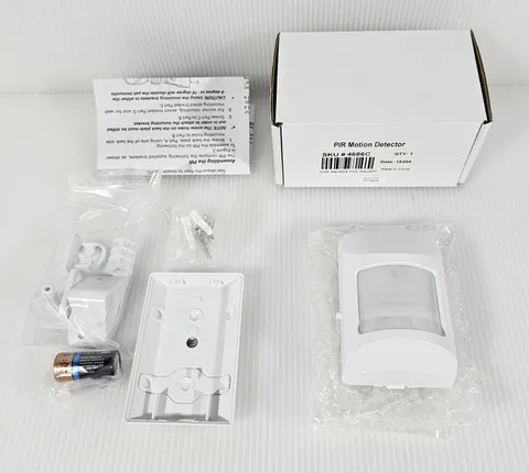 New AT&T SW-ATT-PIR Pir Motion Detector 4686C Pet Immune