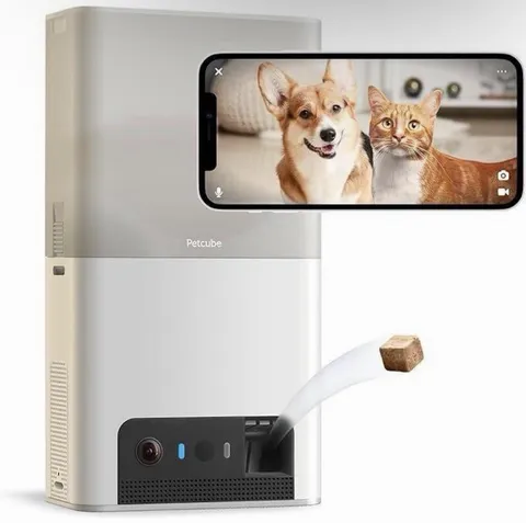 Petcube Bites 2 Lite Pet Monitoring Smart Camera/Treat Dispenser / 2 way audio