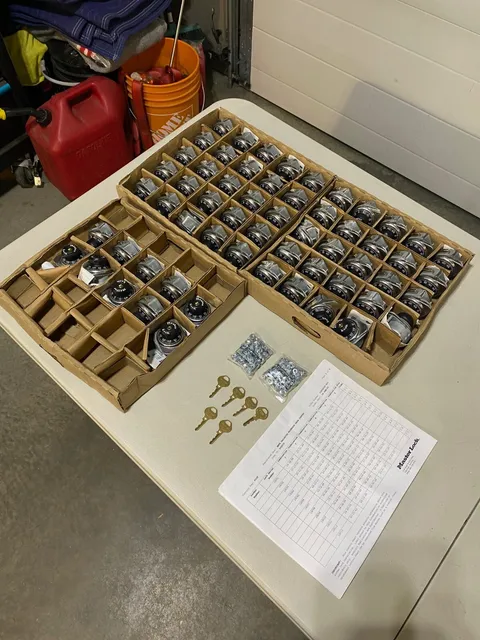 Lot of 59 -- Master Lock Combination Locker Built in Model 1630 -- DEAL!