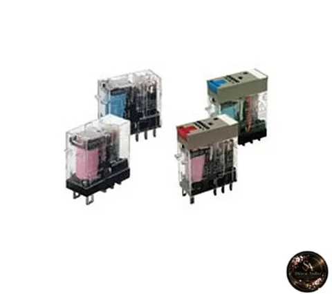 OMRON Mini Power Relay Plug-in Terminal Type with Latching Lever and Built-in