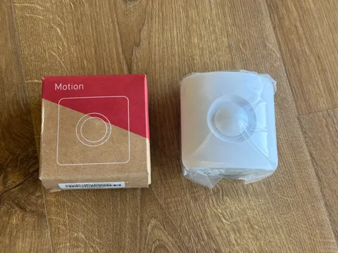 SimpliSafe Motion Sensor MS3 BRAND NEW Open Box