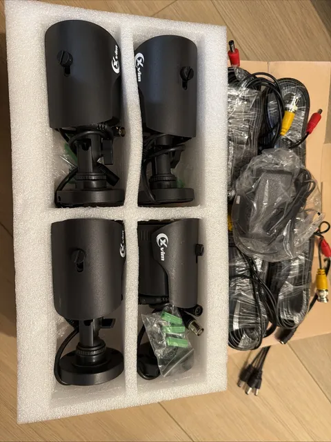 Security Cameras 4-Camera Kit