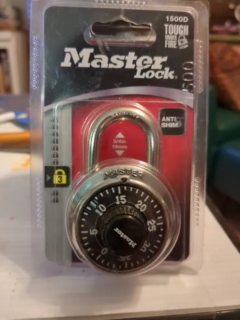 New Vtg Master Lock Padlock 1500D Stainless Steel Case Combination Lock USAMade 