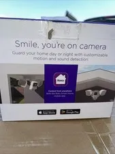 Roku Smart Home Floodlight Camera SE Wi-Fi Connected, Wired Surveillance Camera