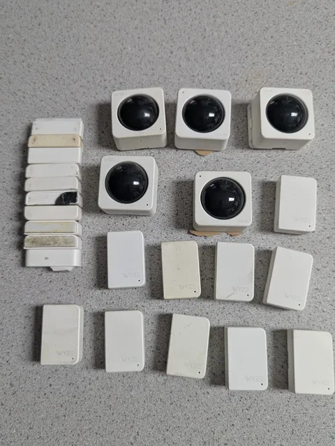 Wyze WHCS1 WHMS1 Smart Home Motion Contact Sensor Lot 15 Piece Bundle Pack Kit