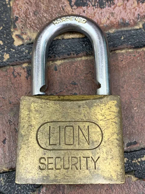 Top Security Padlock Heavy Duty Hardened Steel