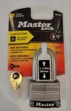 Master Lock Padlock 1 1/2 Stainless Steel Lock, 1SSKADLF Security lvl 8 *NEW*