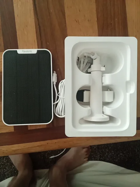 Reolink Solar Panel w/ Mount 3.2 Watt NEW NO BOX