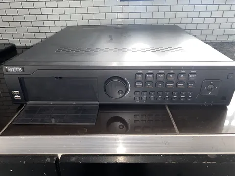 LTS9224T-FA 24CH HD TVI DVR 8 SATA AC 100-240V