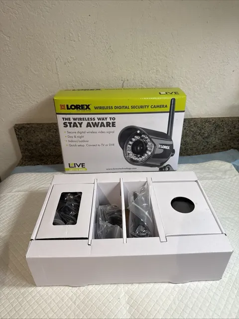 Lorex LW2110 Wireless Digital Security Camera & Receiver