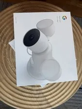 New Google Nest Cam w/ Floodlight Outdoor Security Camera White Wired