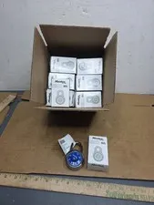 Qty : 20 NEW Master Lock Combination Locks Blue  483N13 1525blu 