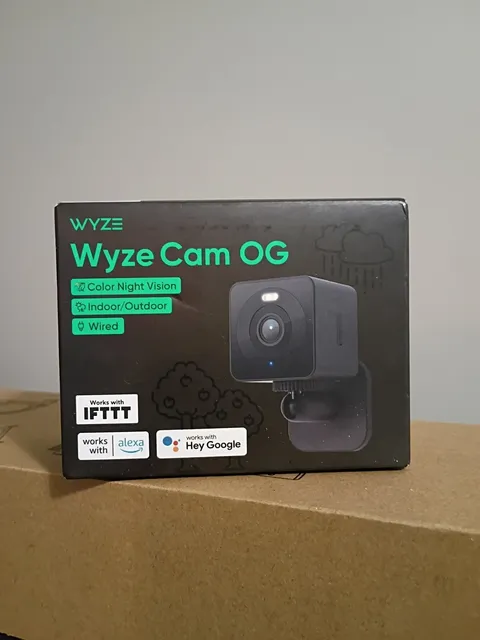 Wyze Cam OG Indoor/Outdoor 1080p Camera