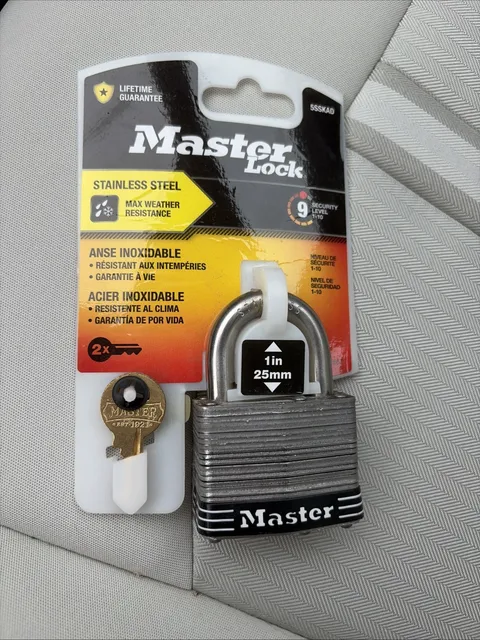 Master Lock 5SSKAD Stainless Steel Outdoor Padlock with Key, 1 Pack