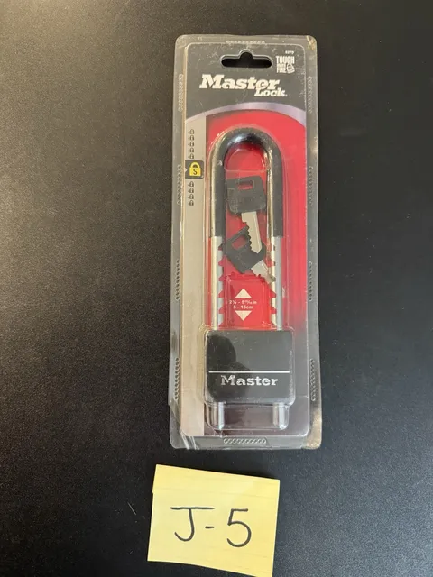 Master Lock Lock with Key, 2 in. Wide, Adjustable Shackle