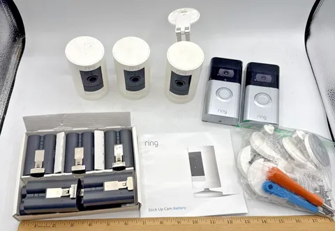 Ring Cameras and Doorbells w/ Batteries Security Camera W/ Accessories