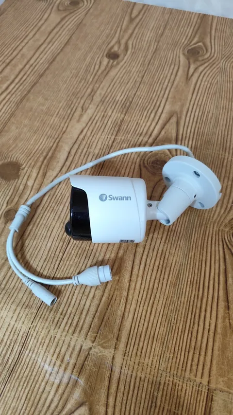 UNTESTED Swann NHD-865MSB CCTV Wired PIR Bullet Camera 5MP HD Motion 