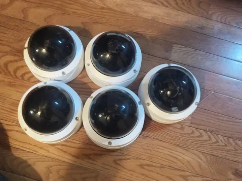 Cisco 2521V IP Dome Security Camera