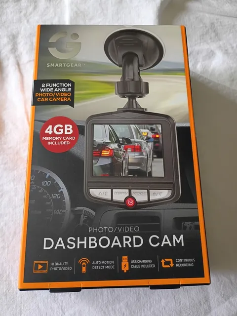 Smart Gear Photo and Video Dashboard Cam Auto Motion Detector 4GB Card Included