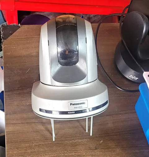 Panasonic AW-HE60 PTZ Wired Indoor Surveillance Camera Silver HDMI Ethernet.