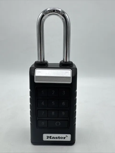 Master Lock 6400LJENT Professional Bluetooth Smart Padlock Bluetooth new