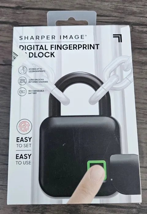 Sharper Image  DIGITAL FINGERPRINT PADLOCK (NEW PACKAGING HAS WEAR) R6 4