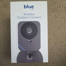 Blue By ADT Outdoor Camera, Model# SCE2R0-29-GR Graphite Open Box