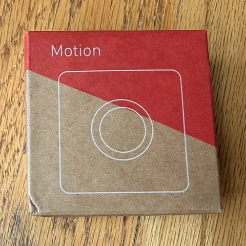 SimpliSafe Wireless Indoor Motion Sensor, Battery Powered, White (MS3)