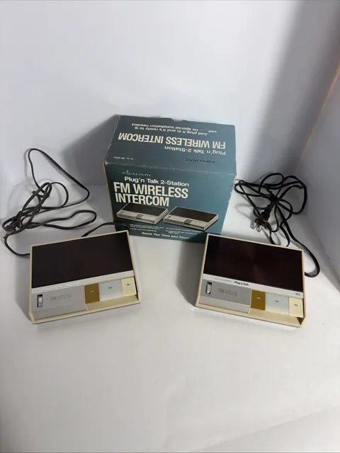 Vintage Realistic Plug n Talk FM Wireless Intercom Model 43-212 Please read