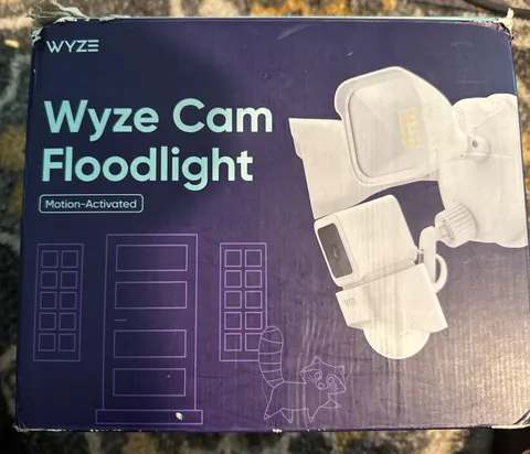 Wyze WZEC3FL Outdoor Floodlight Security Camera 2600 Lumen White