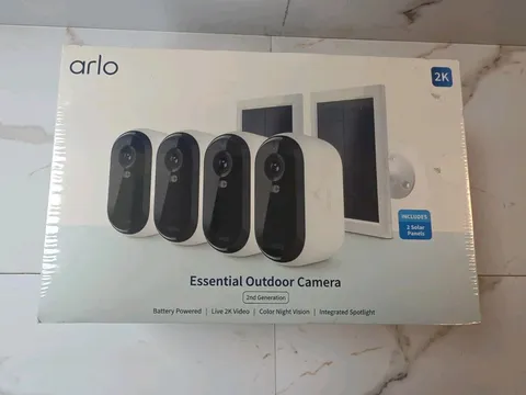Arlo 2K Essential Outdoor Camera 2nd Gen, 4 Cameras and 2 Solar Panels, White