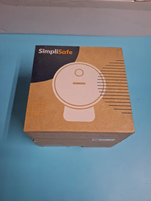 SimpliSafe Wireless Outdoor Security Camera CM0B1 Brand New Open Box