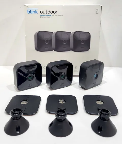 Blink Outdoor 3-Camera Wireless Security System – 1080p HD, Weather Resistant