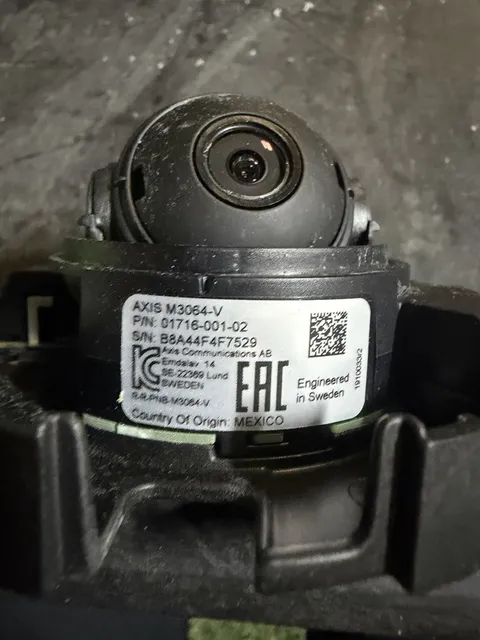 AXIS Communications M3064-V PoE Network Camera