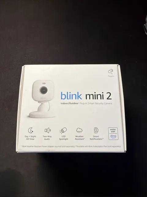 Blink Mini 2 Indoor & Outdoor White Plug-in Smart Security Camera HD *NEW*