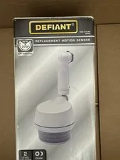 Defiant Hardwired Motion Sensor 270° Dusk-to-Dawn Light Sensor White RS-2701