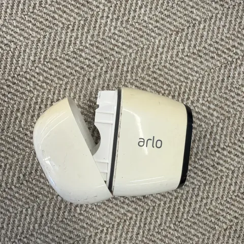 Netgear Arlo Pro Camera VMC4030 Wireless Security Camera – No Battery Dirty Lens