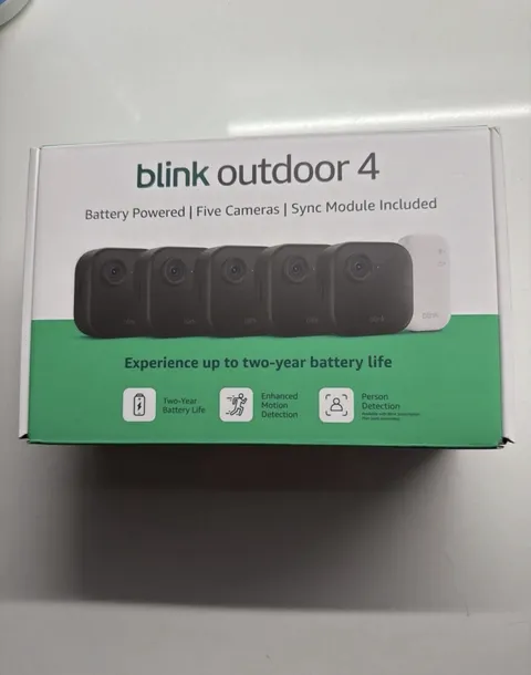 BLINK Outdoor 4 (4th Gen) 5-Camera Security System w/ Sync Module New ****