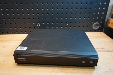 (P) Lorex LHV001600 16 Ch 720p 960H HD Security DVR Recorder Unit