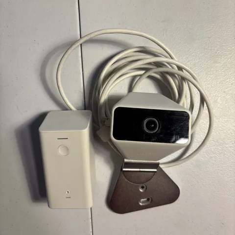 Xfinity XCAM2 HD Security Motion Camera Indoor/Outdoor SCHC2AEW