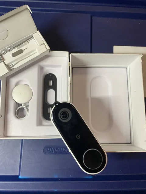 Google Nest Hello Smart Wi-Fi Video Doorbell Security Camera NC5100US Wired